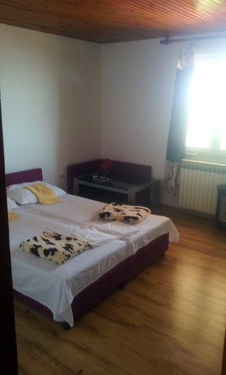 Apartment Panorama Opatija マトゥリ 部屋 写真