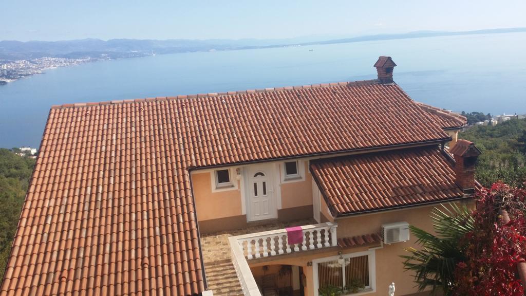 Apartment Panorama Opatija マトゥリ エクステリア 写真