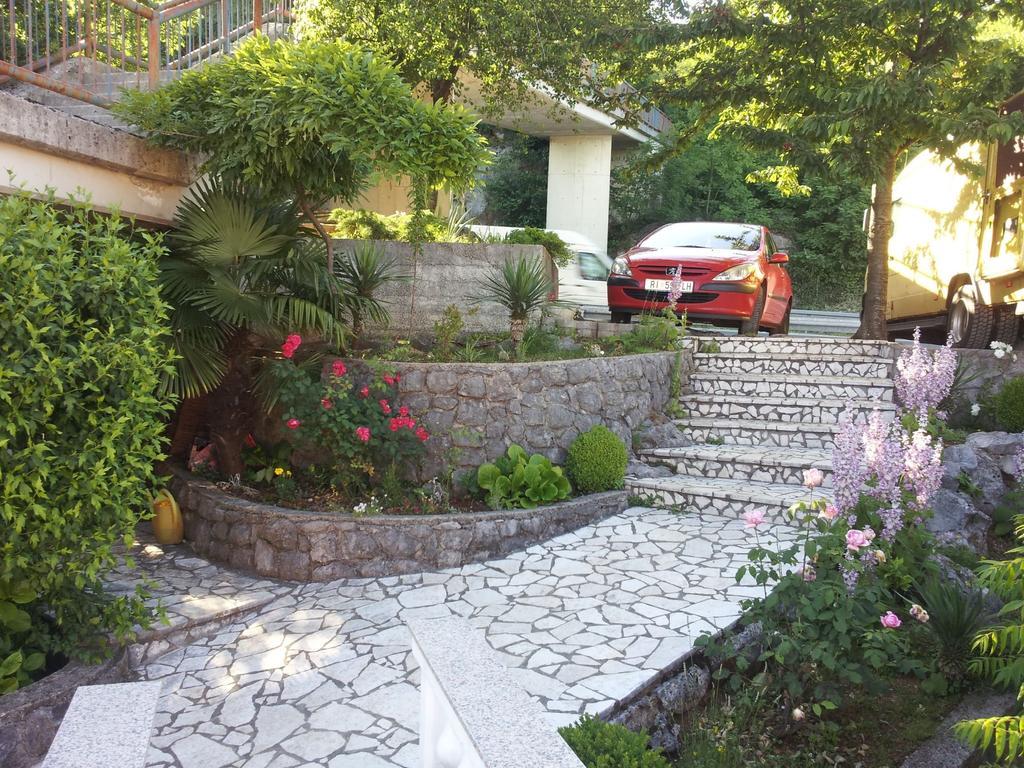 Apartment Panorama Opatija マトゥリ 部屋 写真