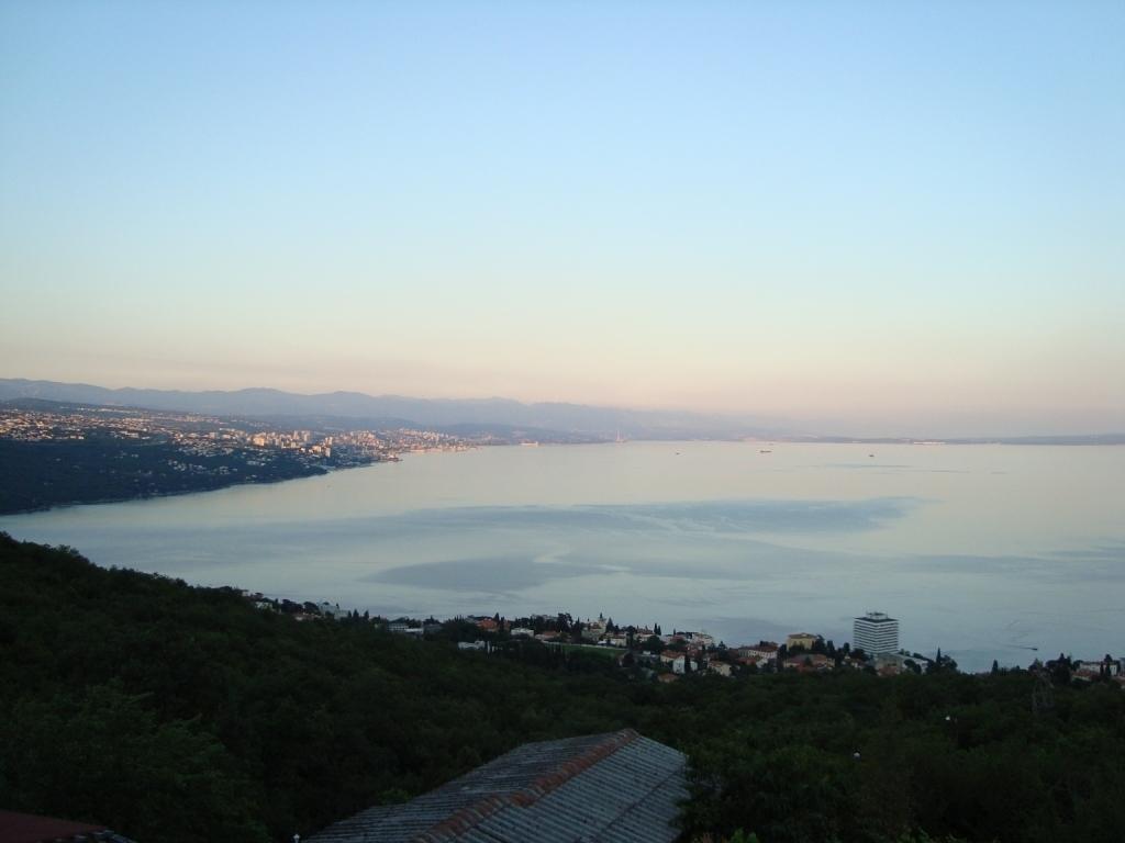 Apartment Panorama Opatija マトゥリ 部屋 写真
