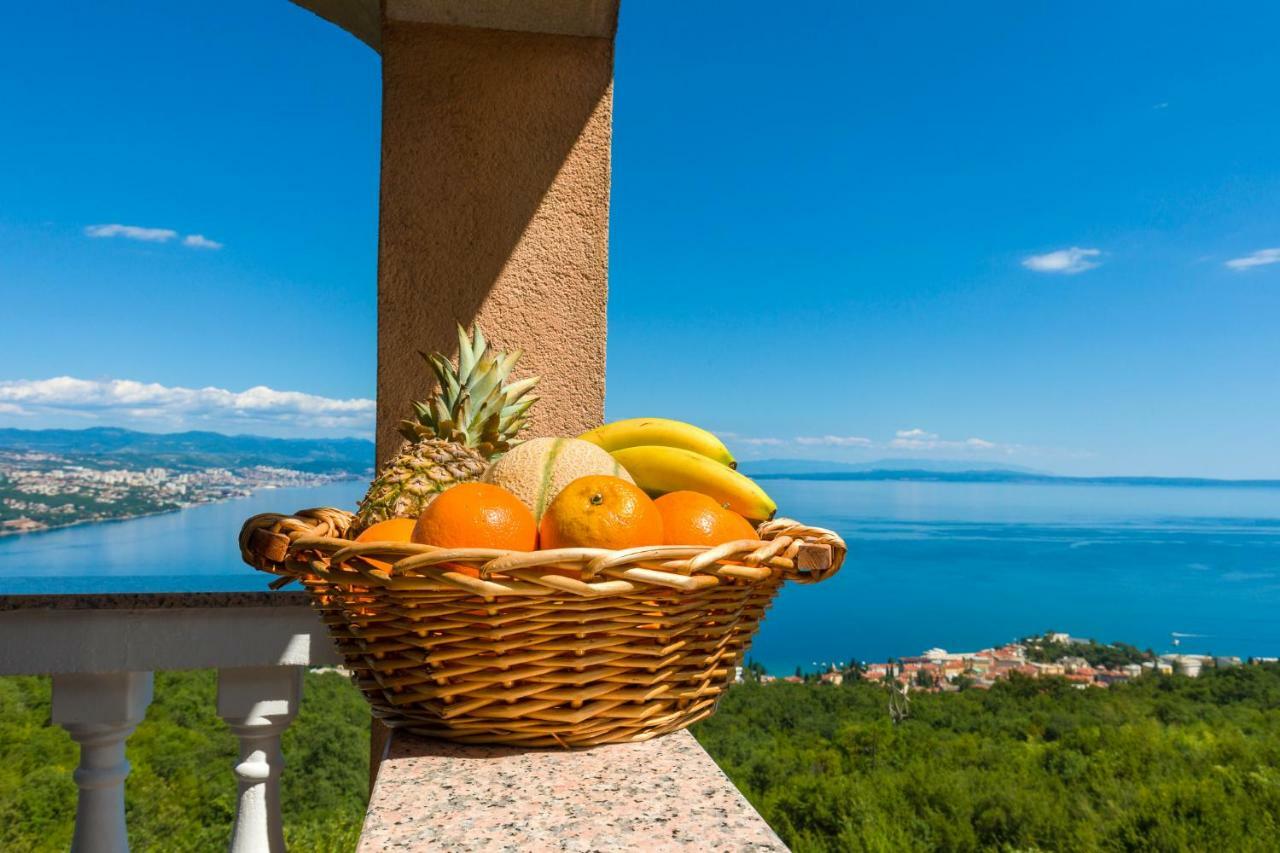Apartment Panorama Opatija マトゥリ エクステリア 写真