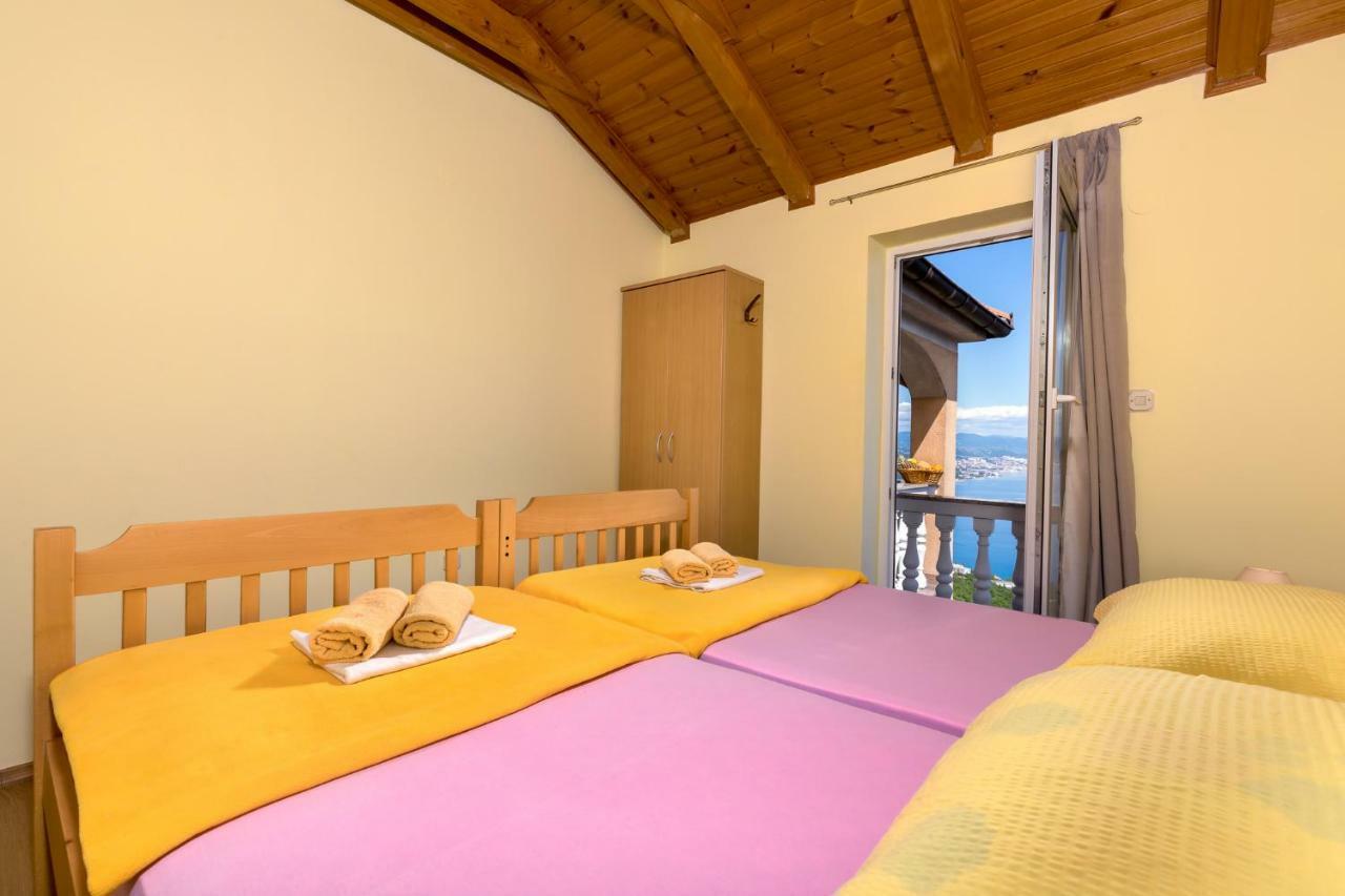 Apartment Panorama Opatija マトゥリ エクステリア 写真