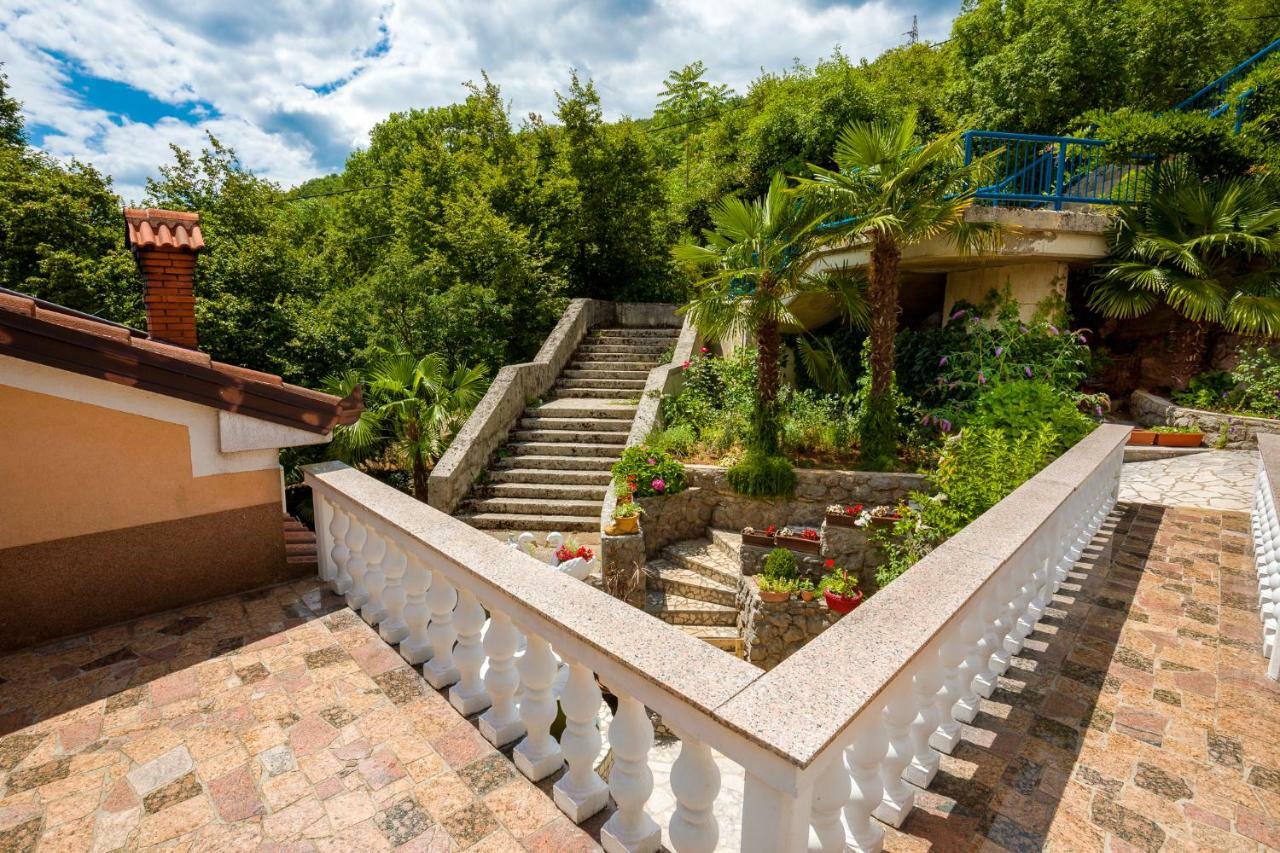 Apartment Panorama Opatija マトゥリ エクステリア 写真