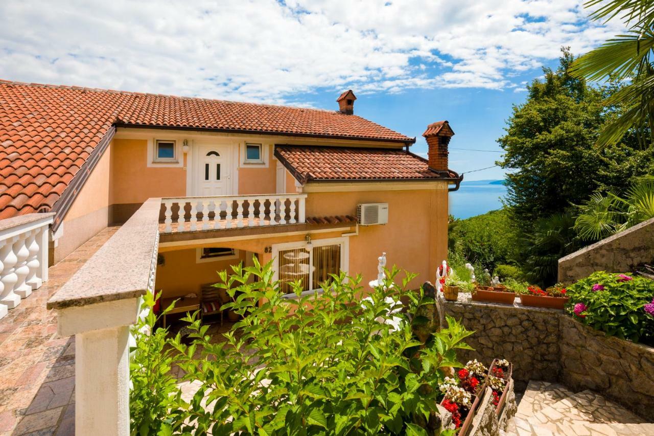 Apartment Panorama Opatija マトゥリ エクステリア 写真