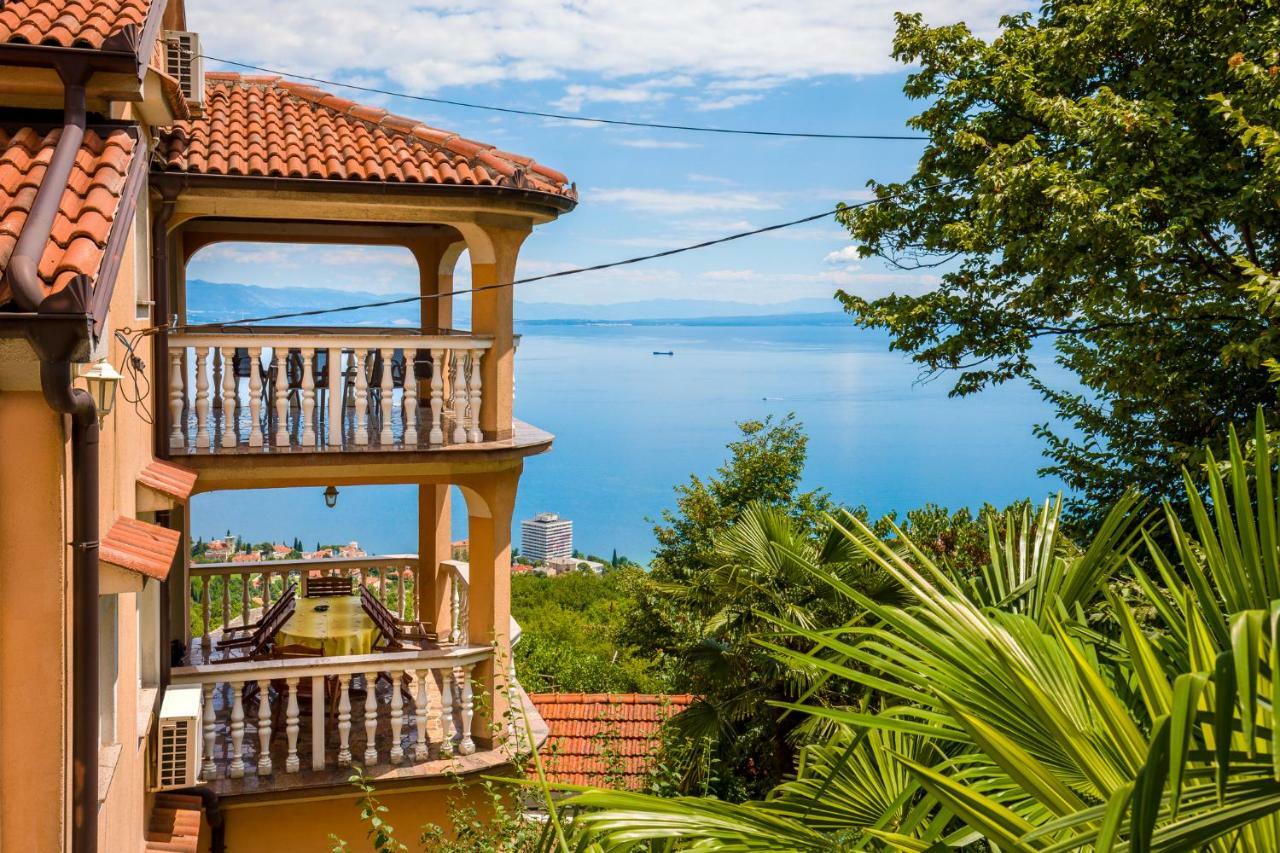 Apartment Panorama Opatija マトゥリ エクステリア 写真